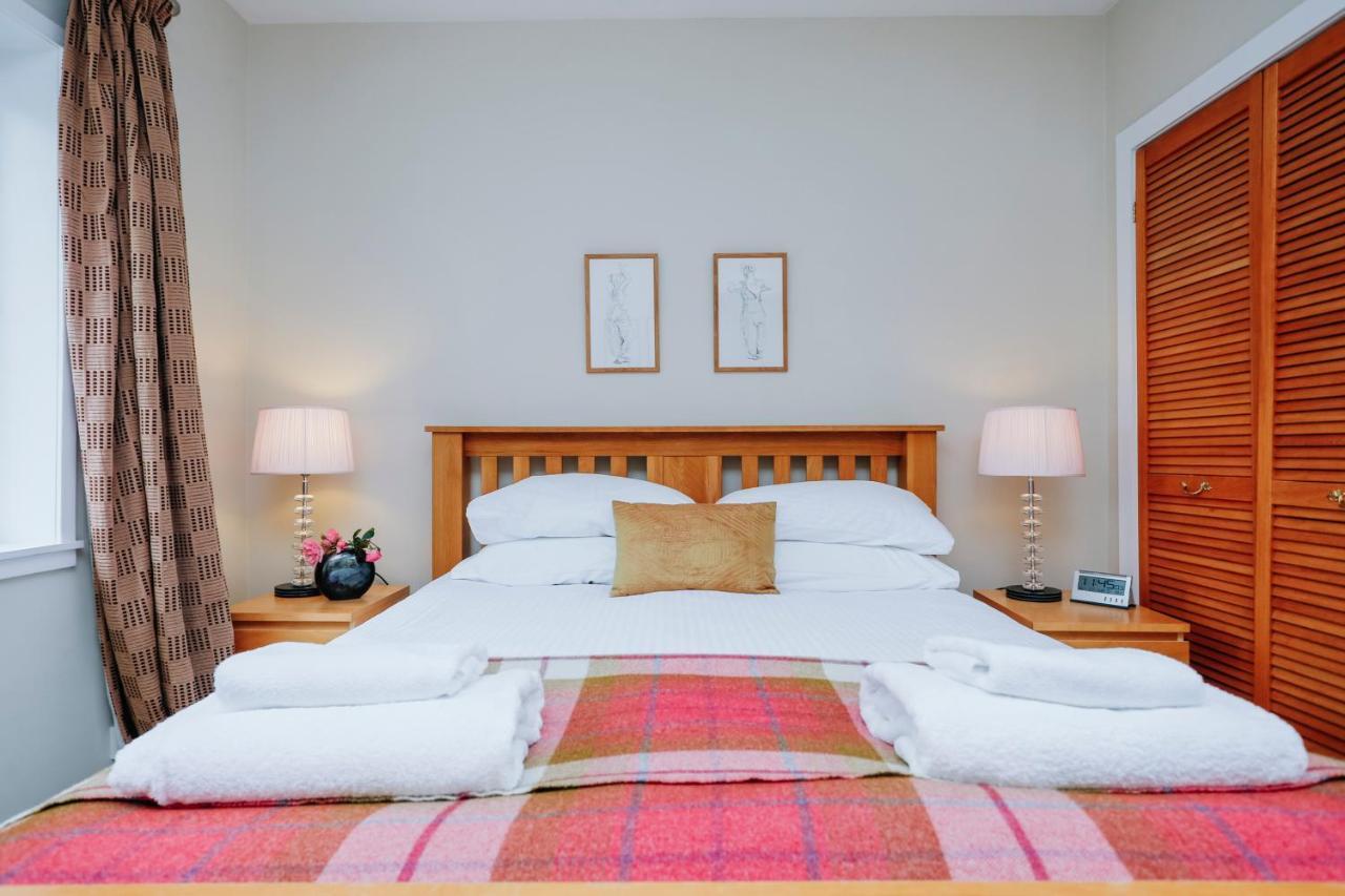 Edinburgh Central 2-Bedroom Old Town Apartment Eksteriør billede