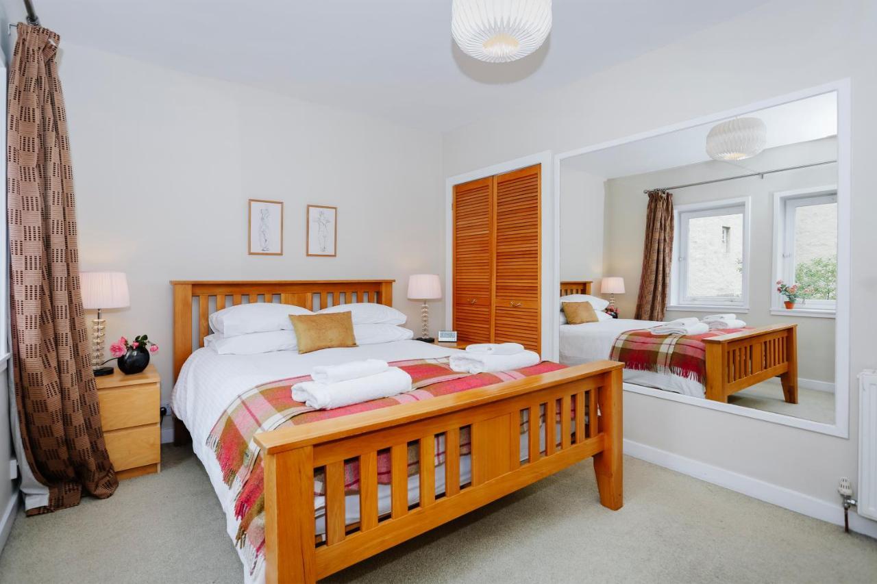 Edinburgh Central 2-Bedroom Old Town Apartment Eksteriør billede
